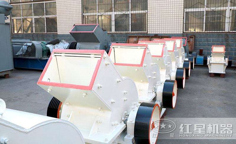 小型錘式破碎機廠家，現(xiàn)貨提供，可到場帶料免費咨詢