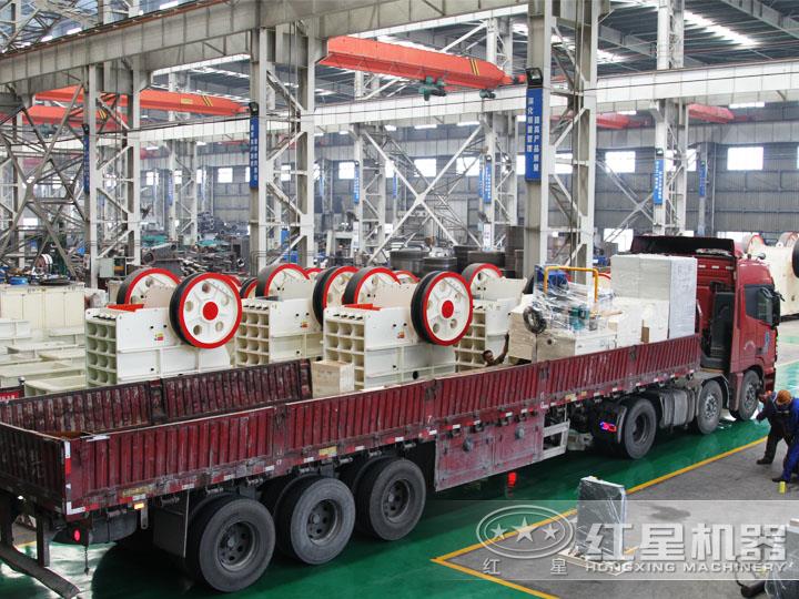 大型煤炭破碎機(jī)廠家，提供現(xiàn)貨，保障質(zhì)量