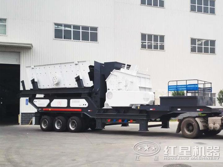 反擊破移動破碎機、二段破碎粒度均勻，產(chǎn)量高