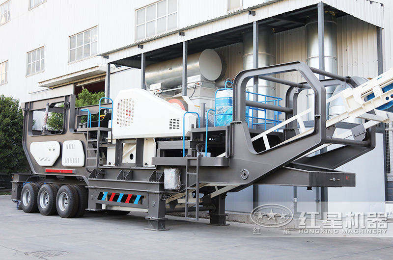 輪胎移動鄂破機，車頭牽引隨意行走，對環(huán)境要求低 